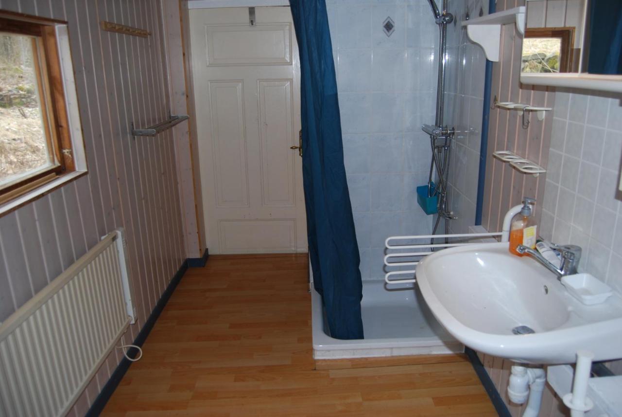 Ryssby Ferienhaus Malaskog 4 Naturschutzgebietヴィラ エクステリア 写真